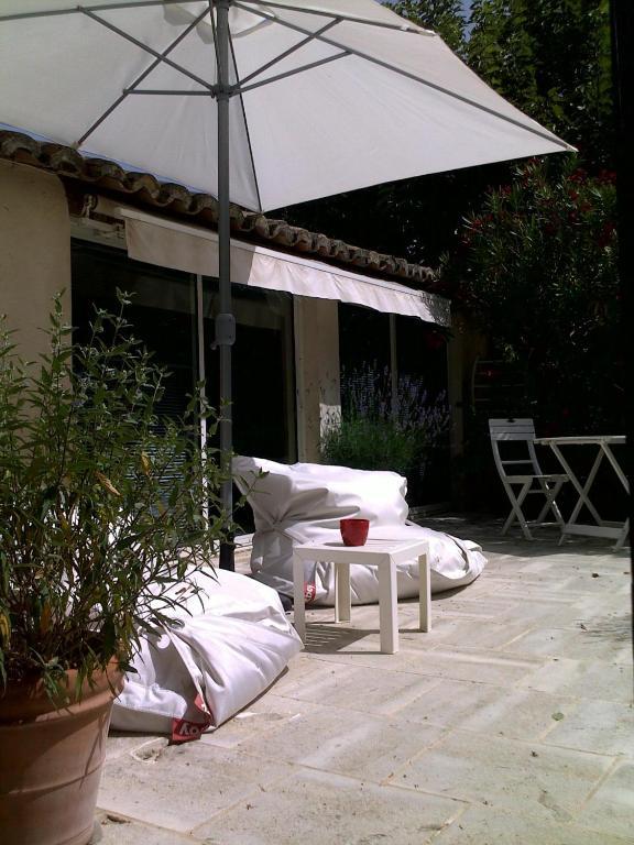 Mas De La Treille Bed & Breakfast Saint-Laurent-des-Arbres Cameră foto