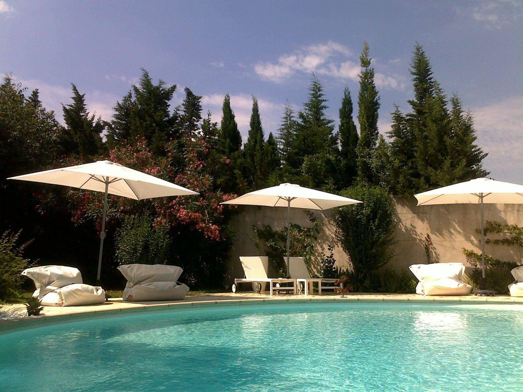 Mas De La Treille Bed & Breakfast Saint-Laurent-des-Arbres Exterior foto